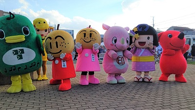 近隣ご当地キャラクター大集合写真