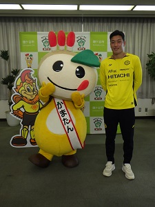 田中隼人選手とかまたんの写真