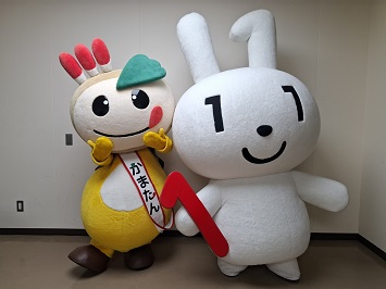 かまたんとマイナちゃんの写真