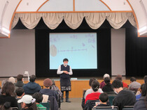 講演の様子（写真）