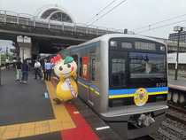 かまたんと活性化トレイン（先頭車両）の写真