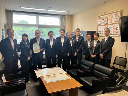 国土交通省山本道路局長（写真）