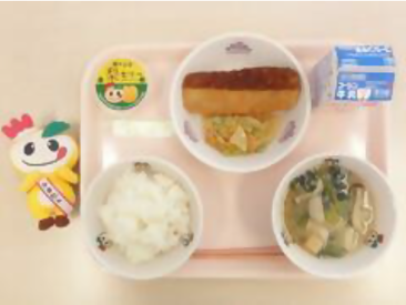 学校給食の様子【写真】