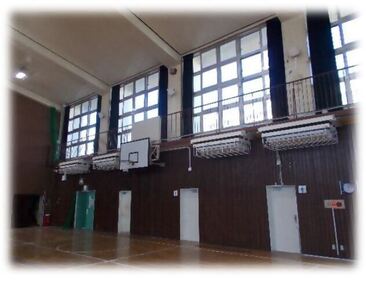 令和7年度に整備した鎌ケ谷中学校体育館内【写真】